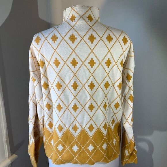 Rachel Zoe Funnel Neck Geometric Sweater, M. Mustard and White. Quality - Picture 7 of 16